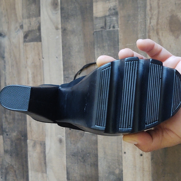 Wild Diva Lounge Black Chunky Platform Lace up Faux Suede Steampunk Heels sz 7.5 - Picture 11 of 13